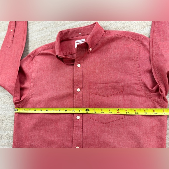 Old Navy Men's Heather Red Button Down Long Sleeve Shirt, Slim-Fit, Size Medium - Picture 6 of 11
